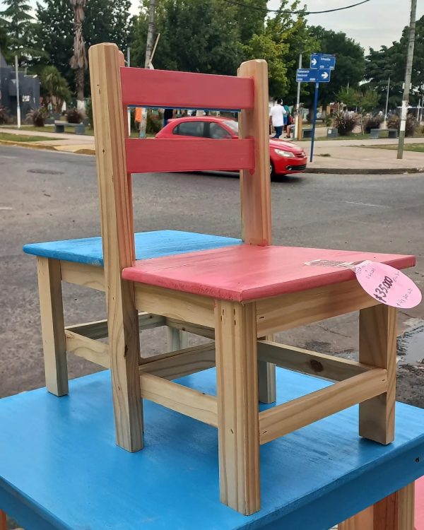 Combo Mesita y sillas